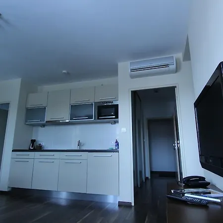 Helada Aparthotel Mladá Boleslav